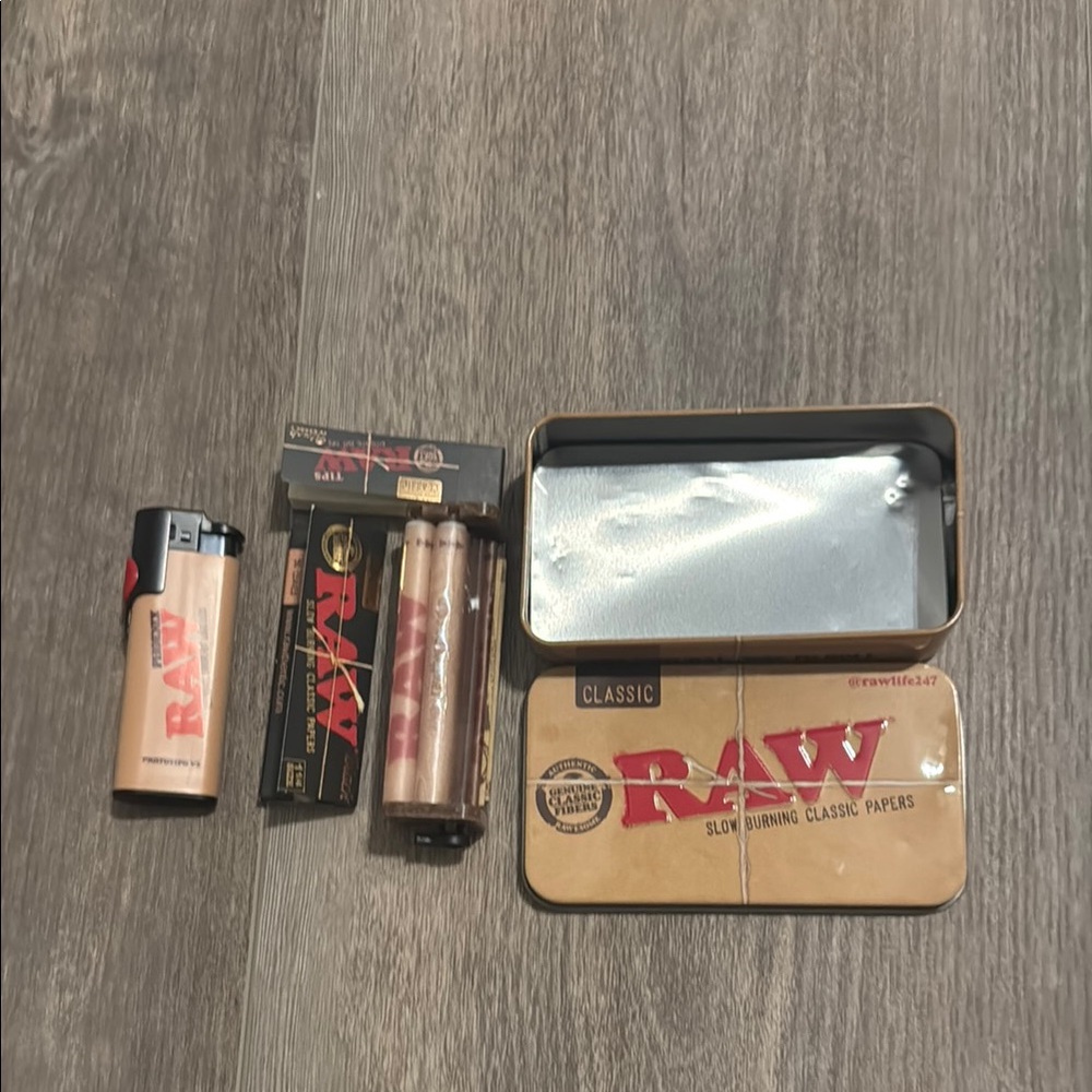 RAW 1^1/4 Bundle